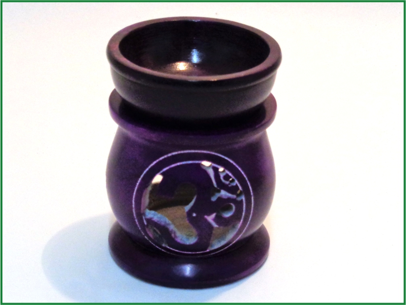 Räuchergefäß mit Kerze oder Kohle + Aromalampe - Speckstein lila